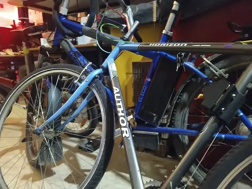 Giá đỡ ống hút cho xe đạp - Image 1