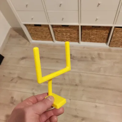 Cột gôn bóng đá thu nhỏ tại sân vận động Snack