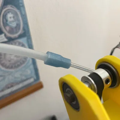 Kết nối ống PTFE điều chỉnh kích thước trong Fusion 360