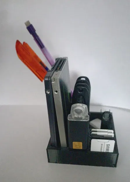 Giá đỡ USB và thẻ nhớ với khe để kẹp giấy - Image 6