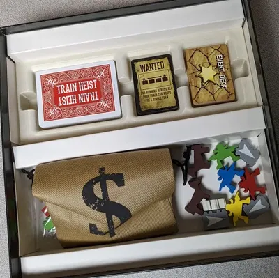 Khay đựng bộ bài Train Heist gọn gàng