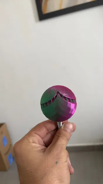 Núm chuyển số hình kim cương XL cho xe ô tô - Image 1