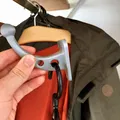 Móc treo áo có lỗ dành cho móc treo áo - Thumbnail 2