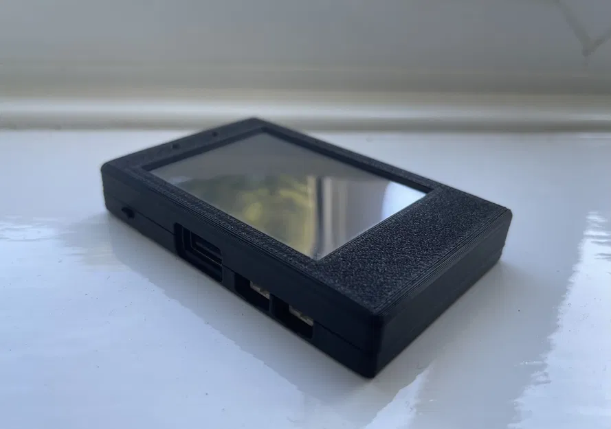 Vỏ máy tính UNIHIKER mỏng và tối giản - Image 3