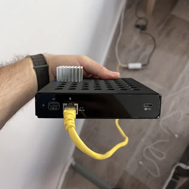 Vỏ bảo vệ cho Ubiquiti Unifi cloud key gen 2 plus - Image 3