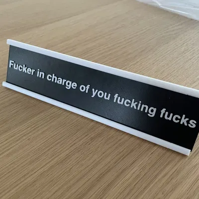 Biển tên để bàn - 10 văn bản khác nhau!