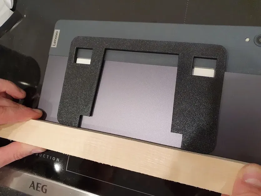 Giá đỡ tường cho máy tính bảng với hỗ trợ sạc - Image 4