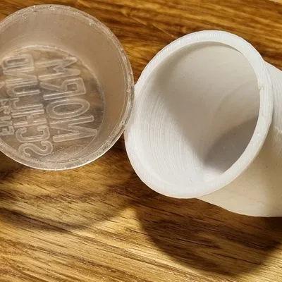 Bình thử kiểm tra nguy cơ hóc cho trẻ nhỏ