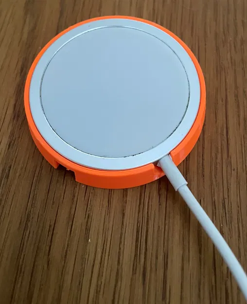 Giá đỡ tường cho bộ sạc MagSafe của Apple - Image 2