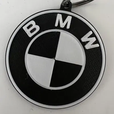 Móc khóa BMW đen trắng độc đáo và tinh tế