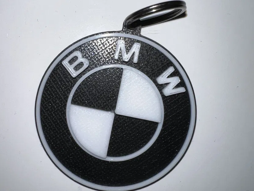 Móc khóa BMW đen trắng độc đáo và tinh tế - Image 3