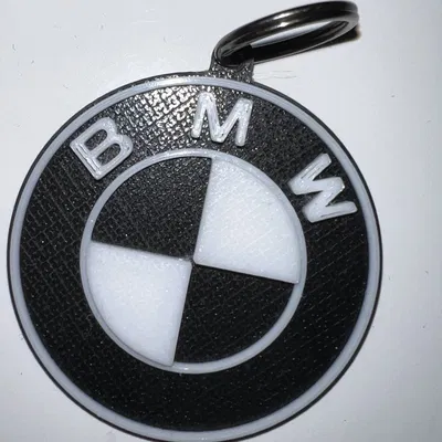 Móc khóa BMW đen trắng độc đáo và tinh tế