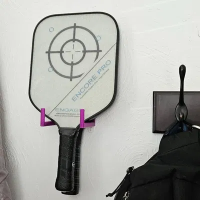 Giá đỡ gắn tường cho vợt pickleball