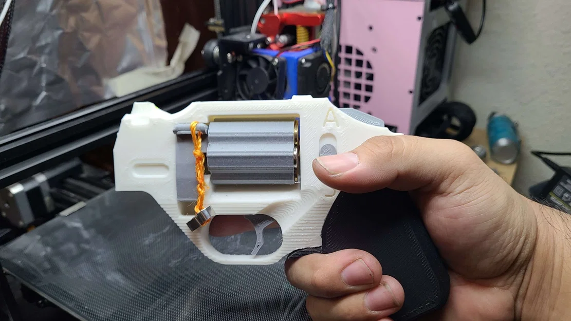 Súng lục Snub Nose với cơ chế xoay trơn tru - Image 3