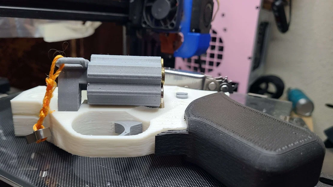 Súng lục Snub Nose với cơ chế xoay trơn tru - Image 4