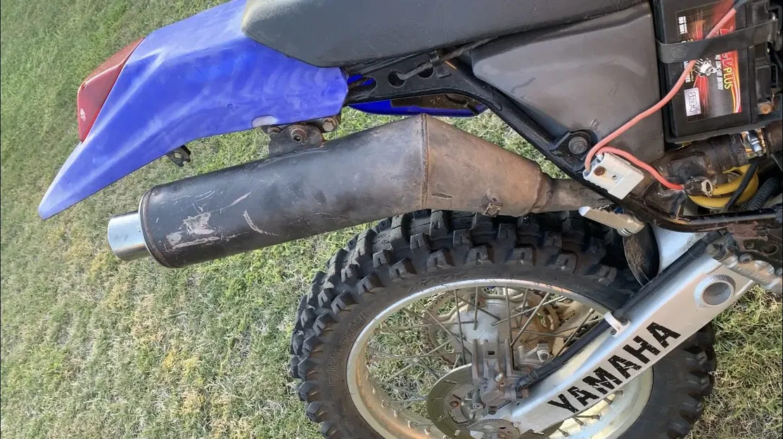 Giá đỡ ống xả XR400 cho xe TTR250 - Image 1