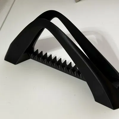 Giá đỡ laptop đứng phong cách hiện đại