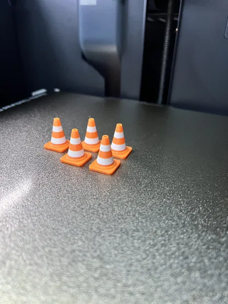 Nam châm tủ lạnh hình nón giao thông VLC cải tiến 8mm*2mm - Image 2