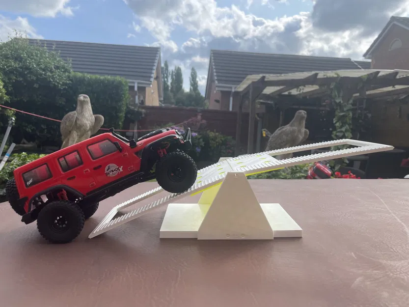 Xe địa hình Rock Crawler kiểu bập bênh - Image 6