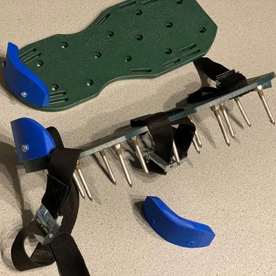 Giày chống trượt cho cỏ với móng chân nâng cao