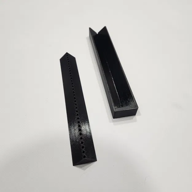 Công cụ đục lỗ ký hiệu sách cho bìa sách Imperial - Image 3