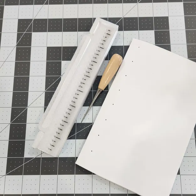 Hướng dẫn công cụ đục lỗ cho sách Coptic - Image 4