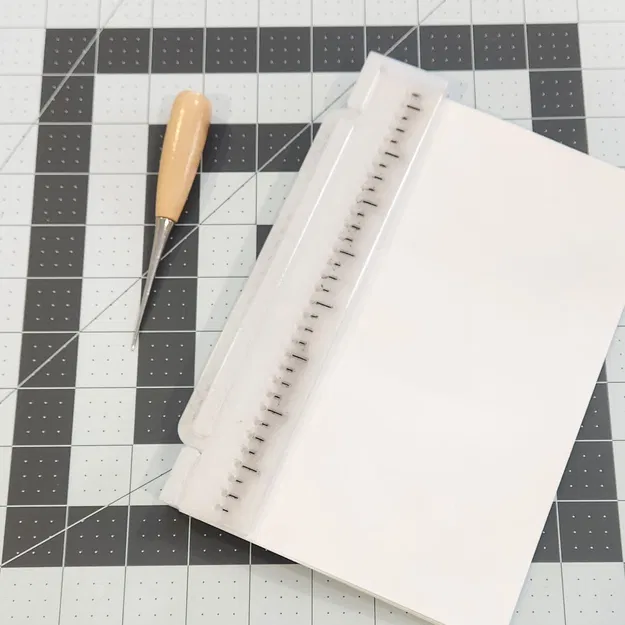 Hướng dẫn công cụ đục lỗ cho sách Coptic - Image 5