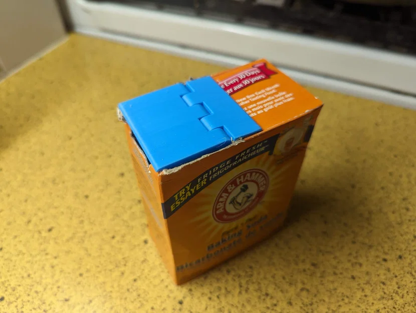 Nắp hộp baking soda v2 với bản lề PiP - Image 2