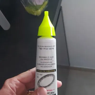 Vòi cho ống mỡ với nắp bảo quản tiện lợi