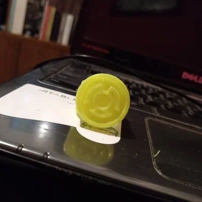 Nhẫn đèn lồng vàng từ vũ trụ DC Comics