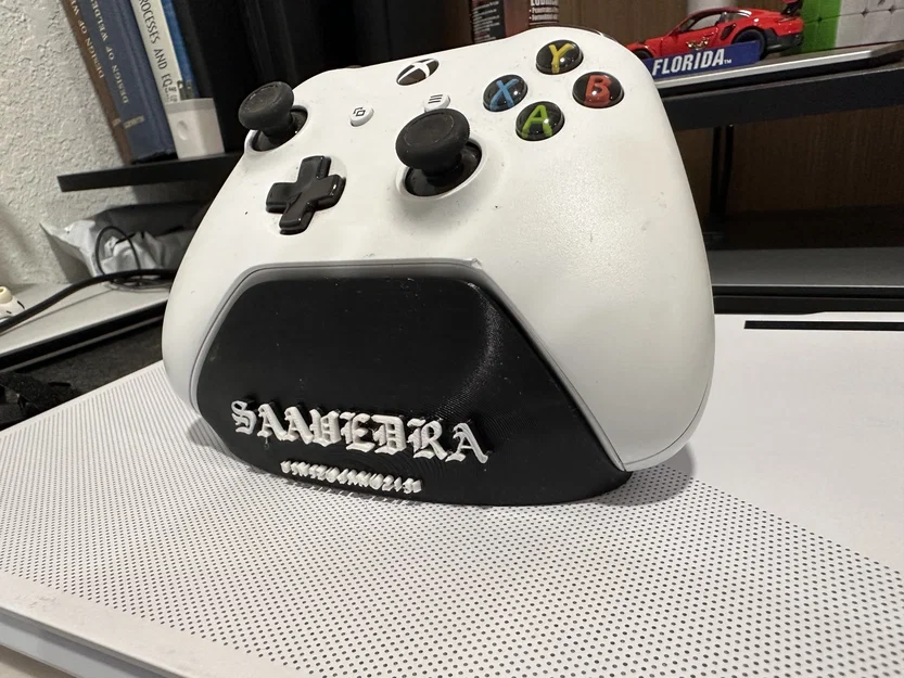 Giá đỡ tay cầm Xbox với mặt sau phẳng cho in 3D - Image 2