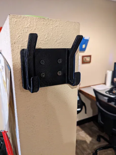 Giá treo áo gọn nhẹ với 2 móc treo cho văn phòng - Image 1