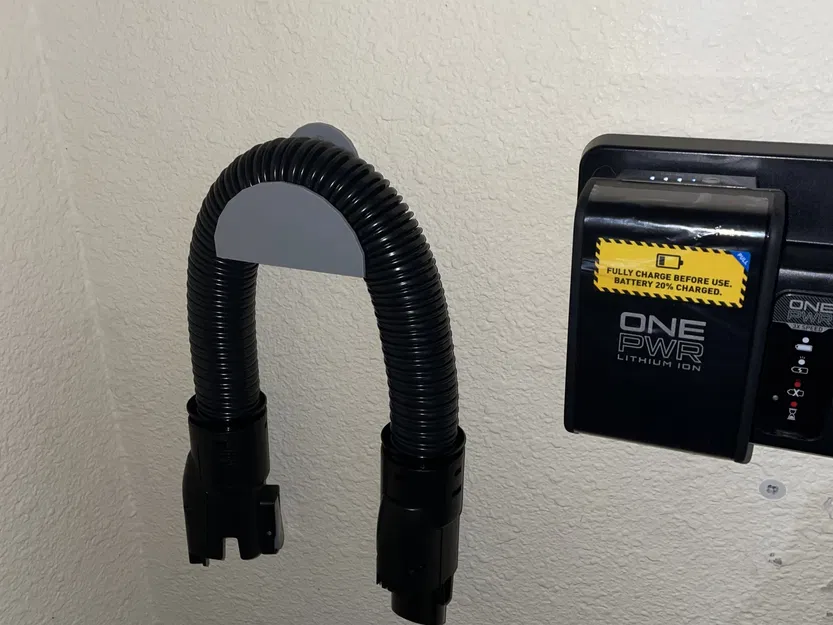 Giá đỡ ống hút Hoover OnePWR treo tường - Image 1