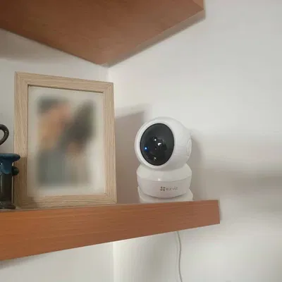 Giá đỡ camera giám sát Ezviz treo tường