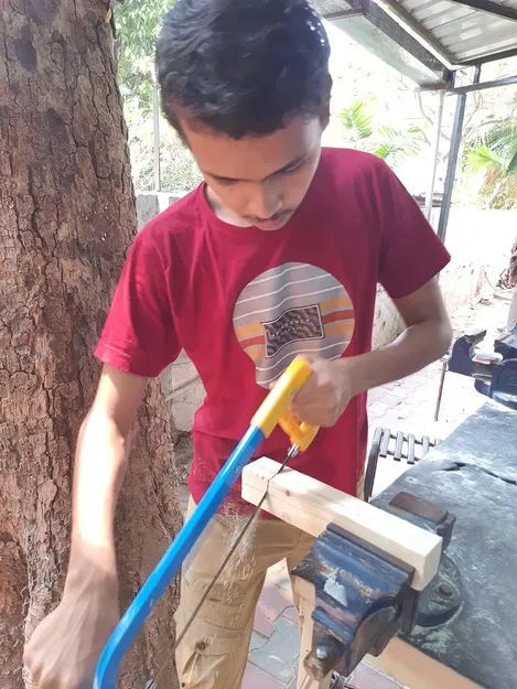 Cán cưa tay ergonomic với bu lông M6 - Image 5