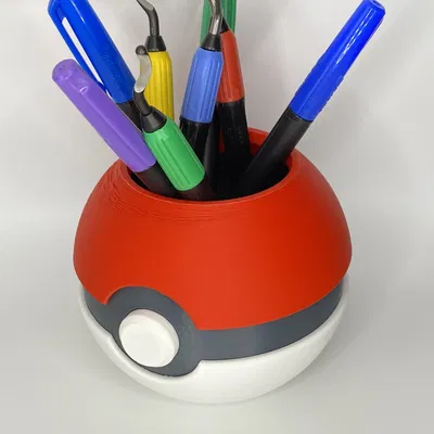 Giá đỡ bút hình Pokeball cho văn phòng