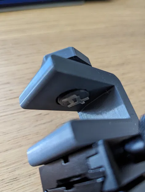 Giá đỡ kẹp bàn nhỏ gọn cho máy ảnh và chân máy - Image 6