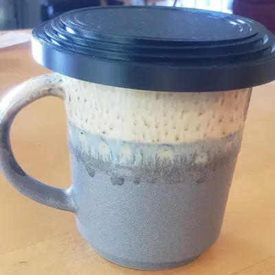 Nắp cốc đa năng kiêm đế lót cốc chống bụi và nước