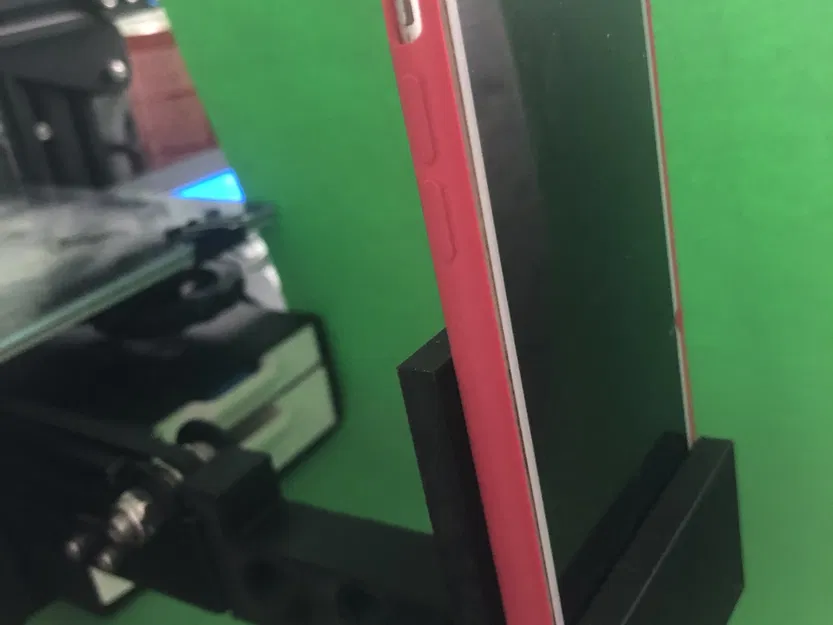 Giá đỡ điện thoại cho máy in 3D Ender 3 - Image 1