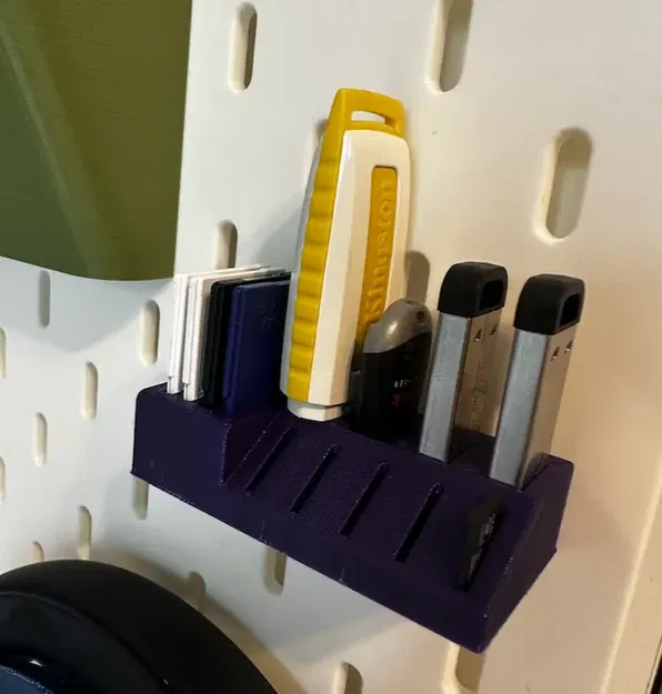 Giá đỡ USB và (Micro-)SD cho Ikea Skadis / SKÅDIS - Image 1