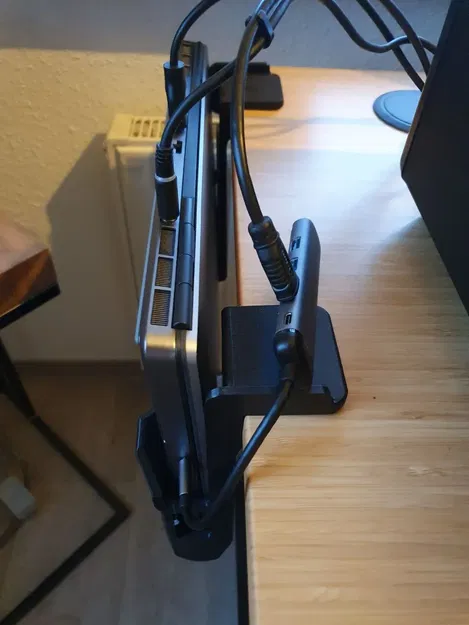 Giá treo laptop bên cạnh bàn làm việc - Image 5