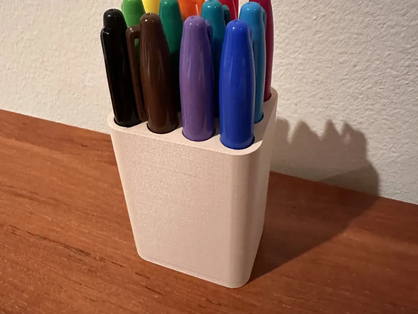 Giá đỡ bút đánh dấu tùy chỉnh thiết kế trong Blender - Image 2