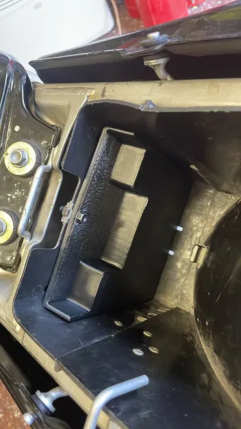 Nắp hộp pin 50325MY1000 cho Honda Africa Twin RD07 / RD07A - Image 4