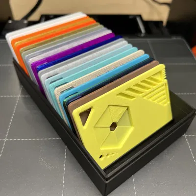 Hộp để lưu trữ mẫu filament in 3D