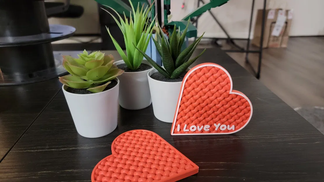 Lót ly trái tim đan xen độc đáo - Image 1