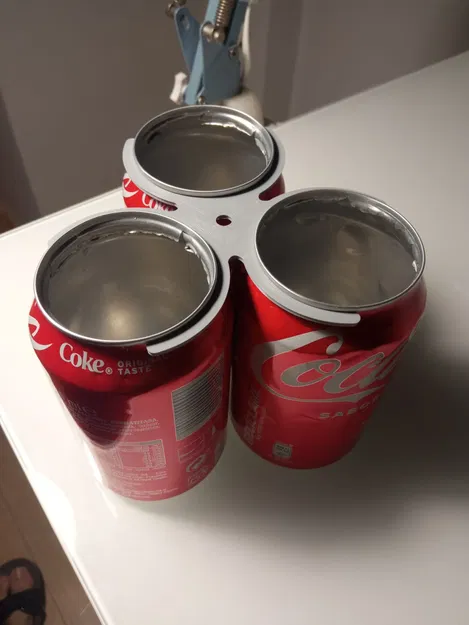 Giá đỡ bút làm từ lon nước uống - Image 8