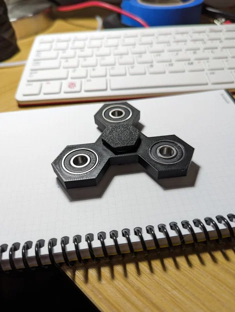 Spinner xoay hình lục giác với nắp trung tâm - Image 1