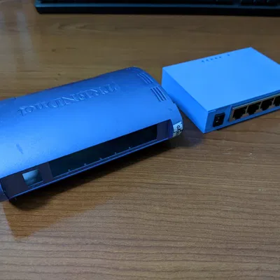 Vỏ bọc tùy chỉnh cho Switch Ethernet TRENDnet TE100-S5P+