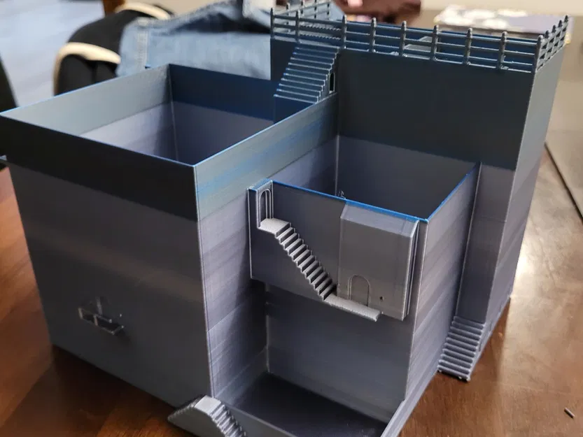 Chậu cây kiêm giá đỡ bút lấy cảm hứng từ MC Escher - Image 1