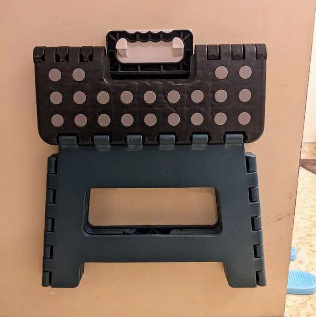 Giá treo tường cho thang gấp nhỏ gọn - Image 1